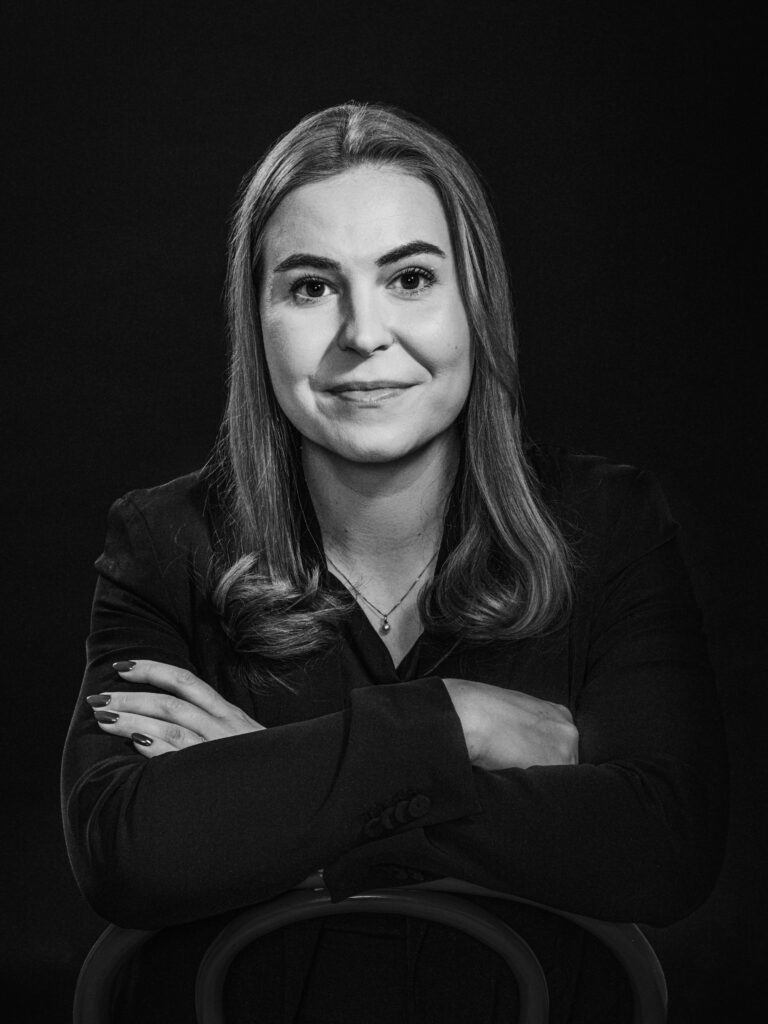 Kristina Holmqvist, OTM, oikeudenkäyntiavustaja, Asianajotoimisto Tempo, Tampere